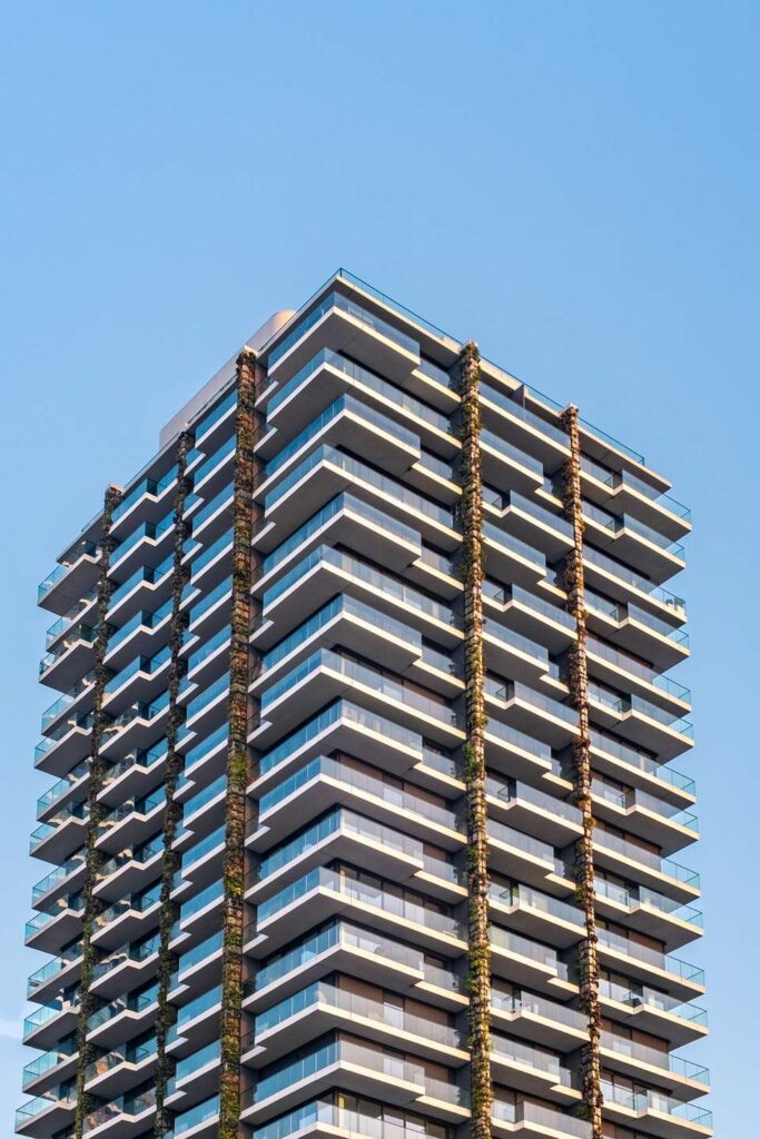 Skyline Living – Stilvolle Eigentumswohnung im Eden Tower