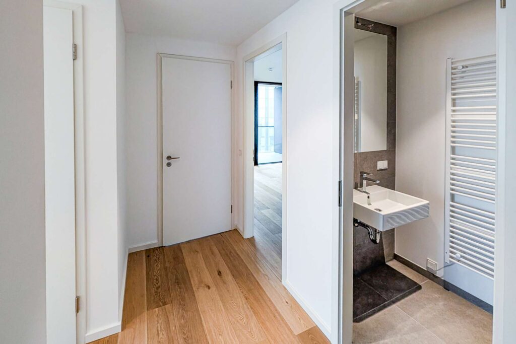 Skyline Living – Stilvolle Eigentumswohnung im Eden Tower